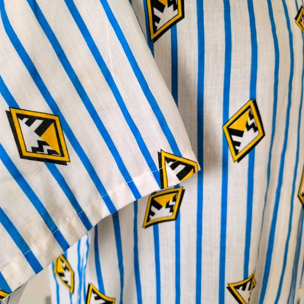 Vintage 80s Trader Bay Geometric Buttondown Shirt - image 3